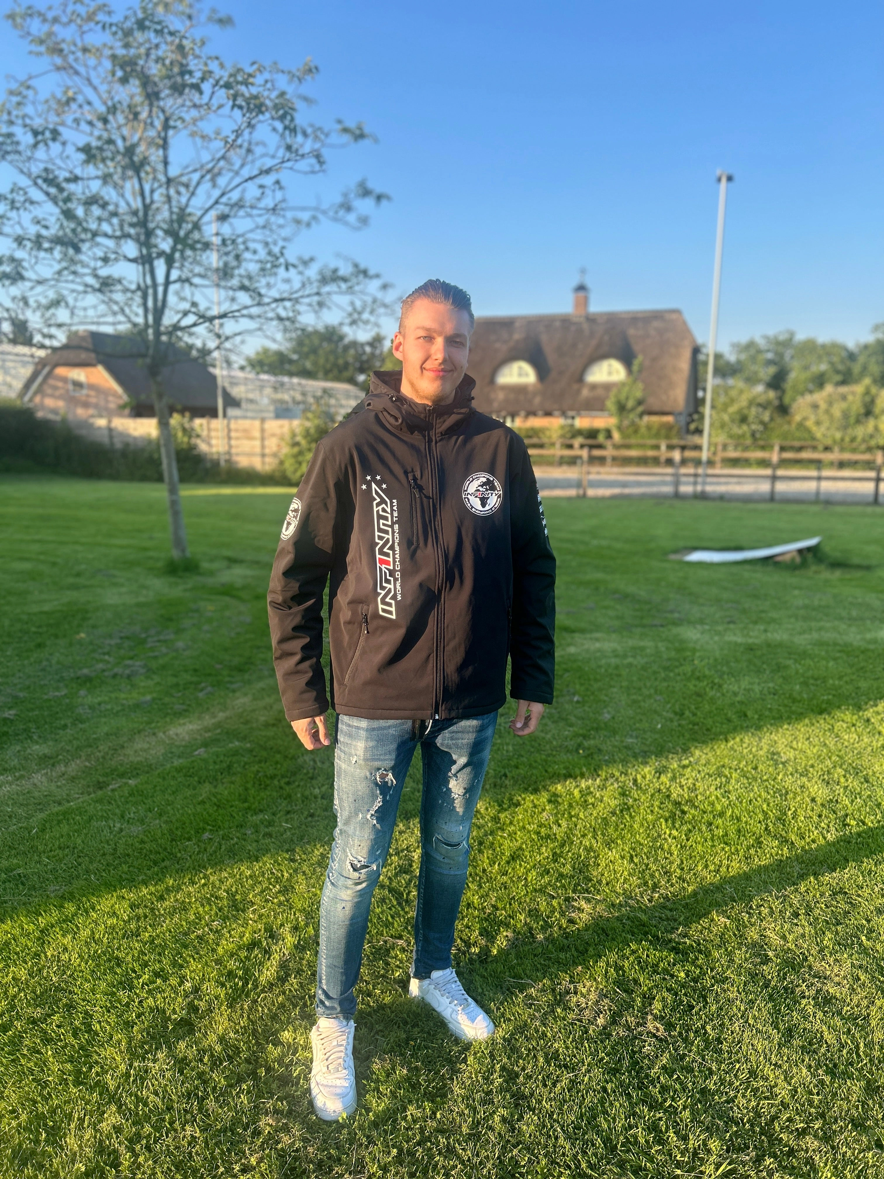 Big & Bold: XXXXL Soft Shell Team Jacket Ready to Rock!